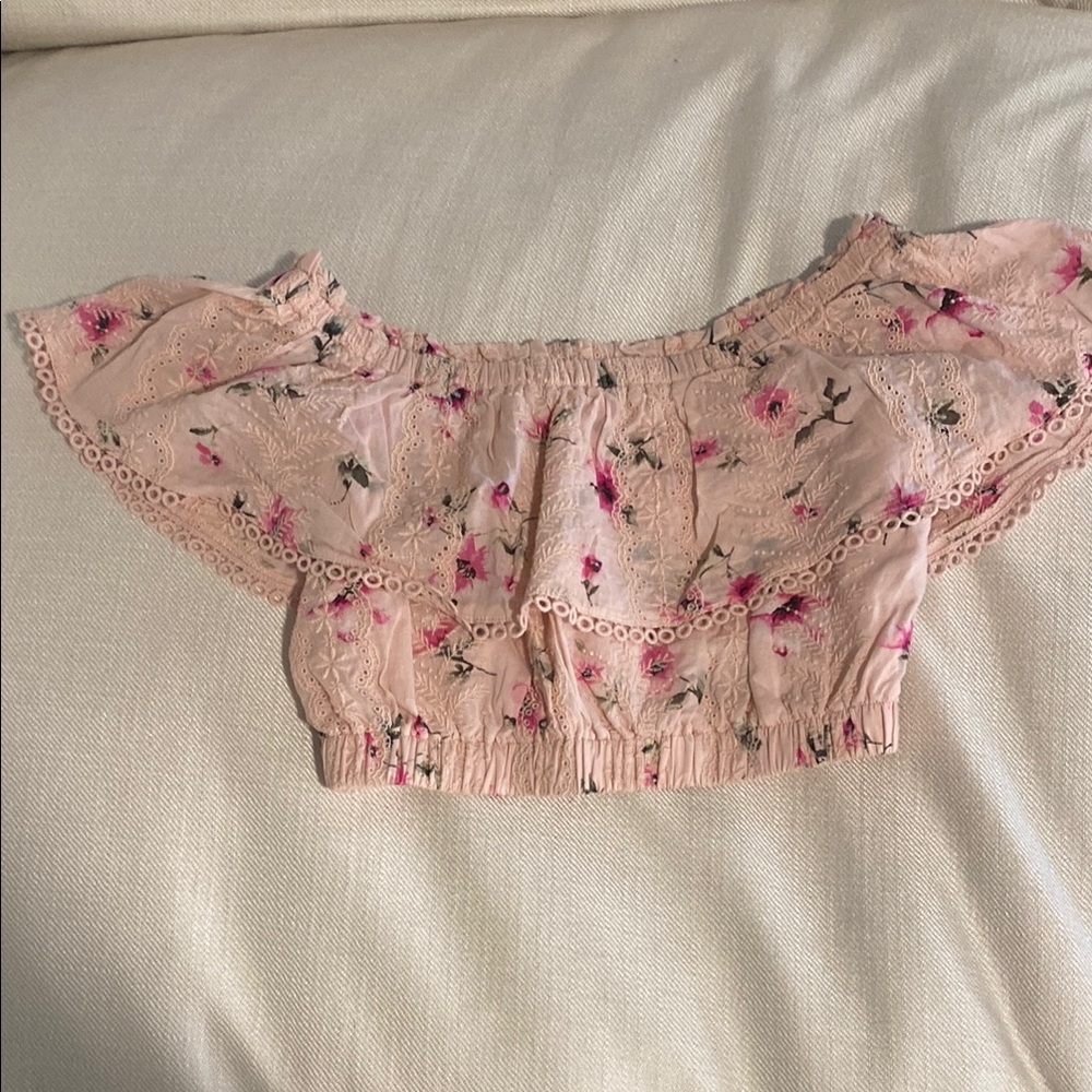 Floral Off-Shoulder Crop Top